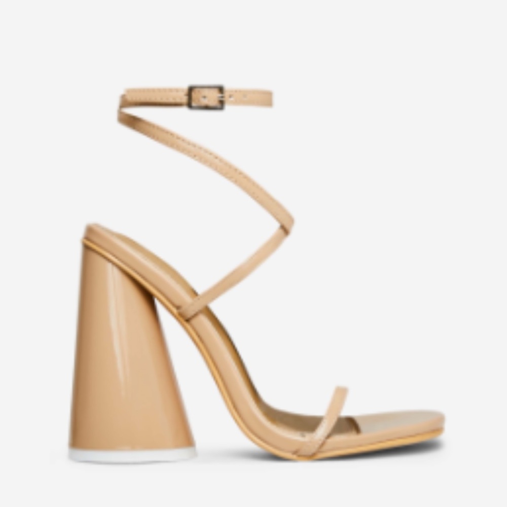 Nude heels!